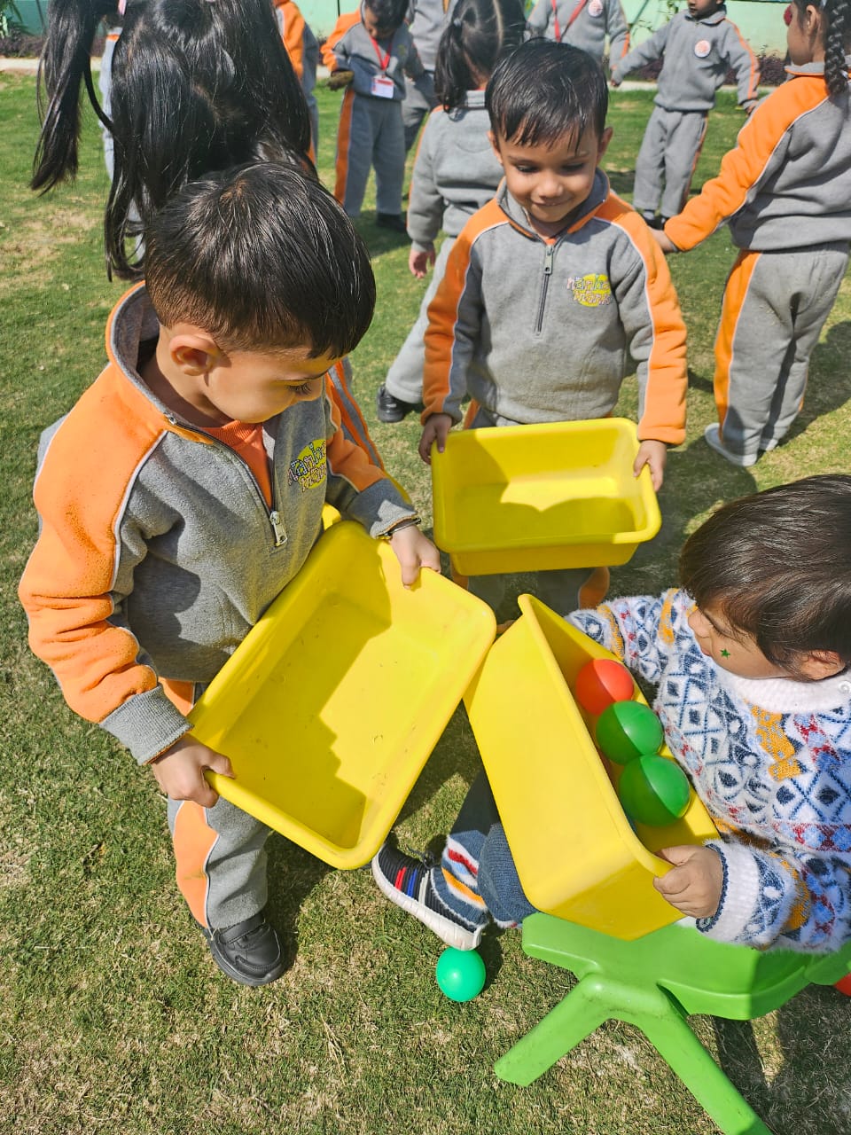 Sports period of toddlers of Nanhe Manke